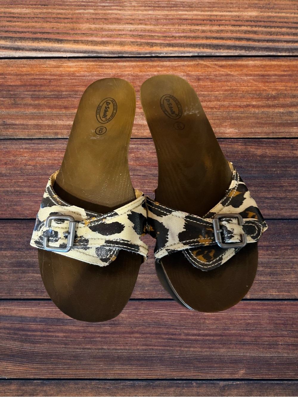 Dr. Scholl’s Classic Style Retro Look Advanced Comfort Series Slide Sandals